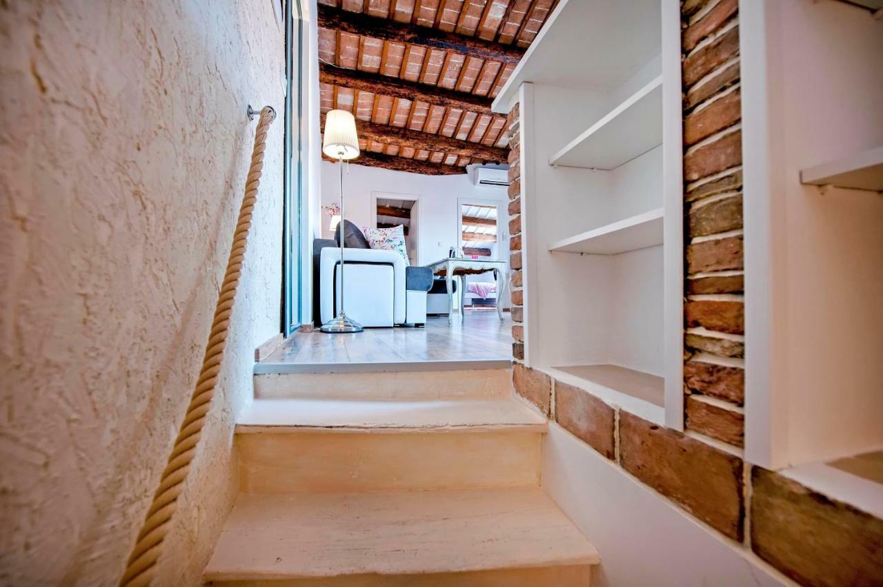 Apartment Casa Alek Ровінь Екстер'єр фото